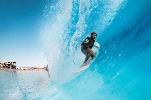 Globe Electric Blue Heaven Wadi Adventure Wave Pool