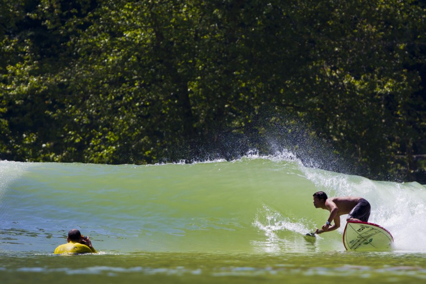 Standup Paddling Wavegarden | Surf Park Central