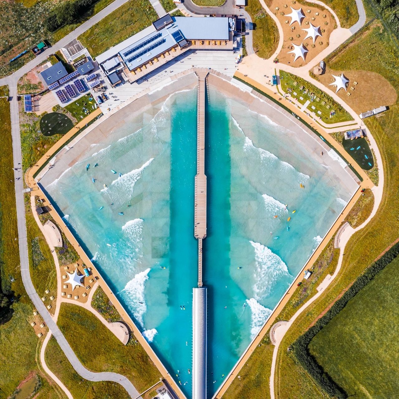 Surf Trip Travel Guide: The Wave Bristol, United Kingdom