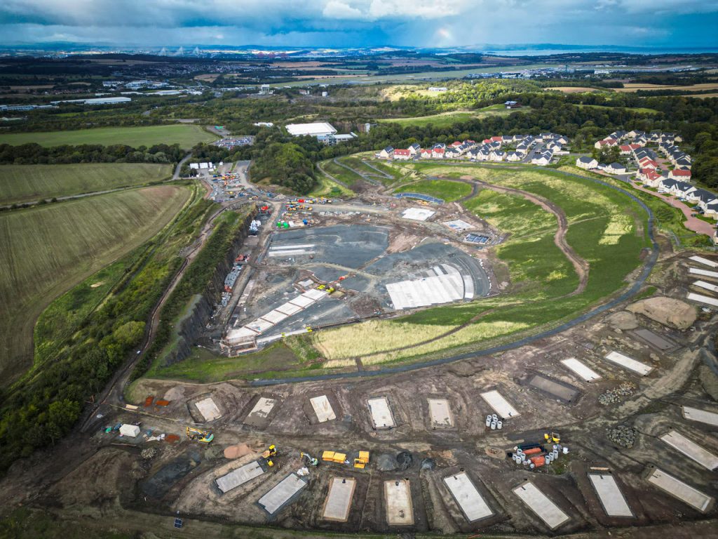 Lost Shore Surf Resort