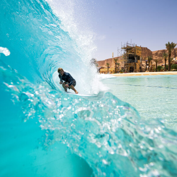 Endless Surf at Aquarabia